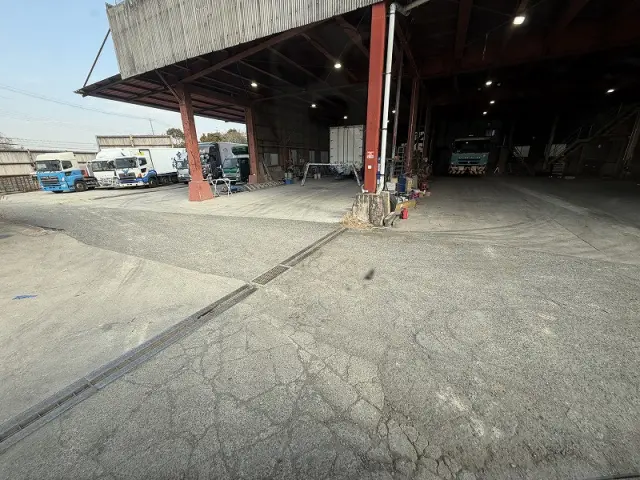 いすゞ エルフ TRG-NPR85ARの写真23