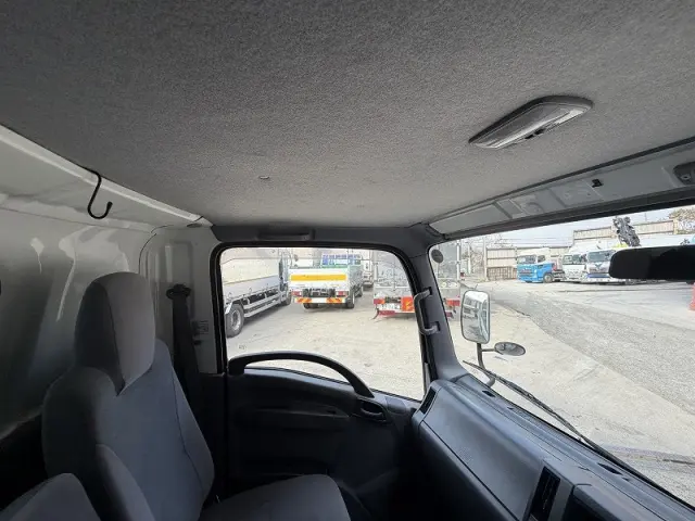 いすゞ エルフ TRG-NPR85ARの写真25