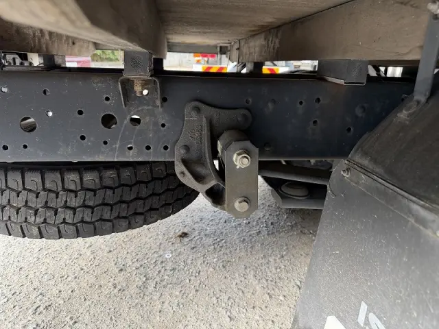 いすゞ エルフ TRG-NPR85ARの写真34