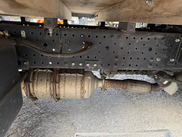 いすゞ エルフ TRG-NPR85ARの写真50