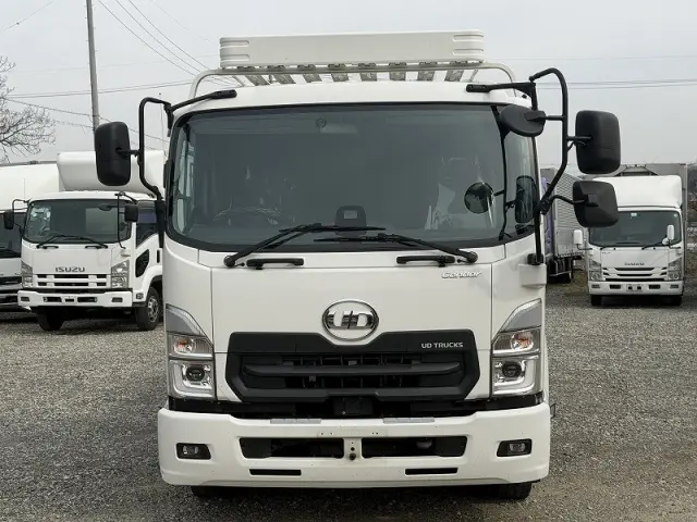 ＵＤ コンドル 2PG-BRR90S2(2WD)の写真2