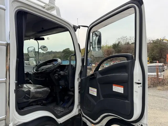 ＵＤ コンドル 2PG-BRR90S2(2WD)の写真20