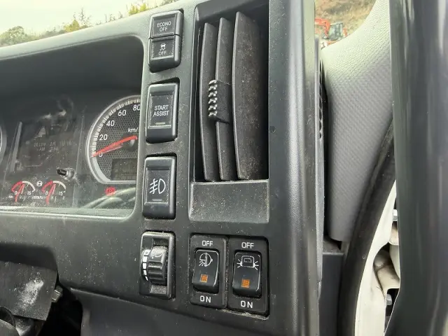 ＵＤ コンドル 2PG-BRR90S2(2WD)の写真21