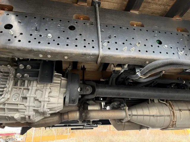 ＵＤ コンドル 2PG-BRR90S2(2WD)の写真38