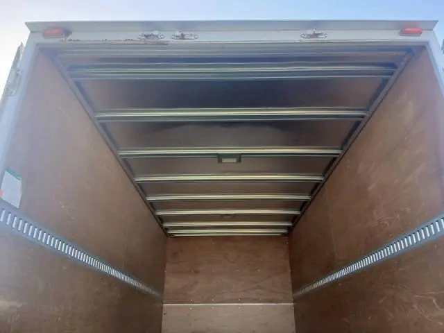 いすゞ エルフ TPG-NPR85ANの写真12