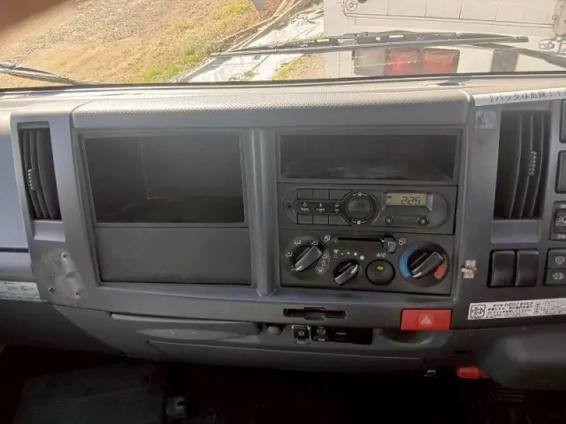 いすゞ エルフ TPG-NPR85ANの写真22