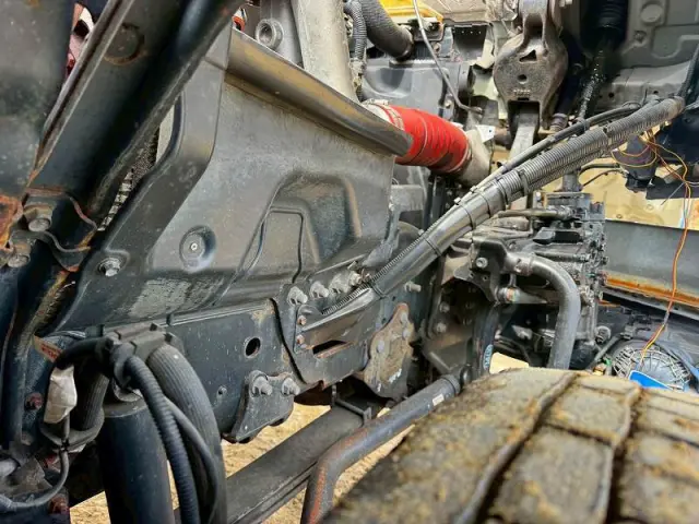 日野 プロフィア QPG-SH1EDDGの写真47