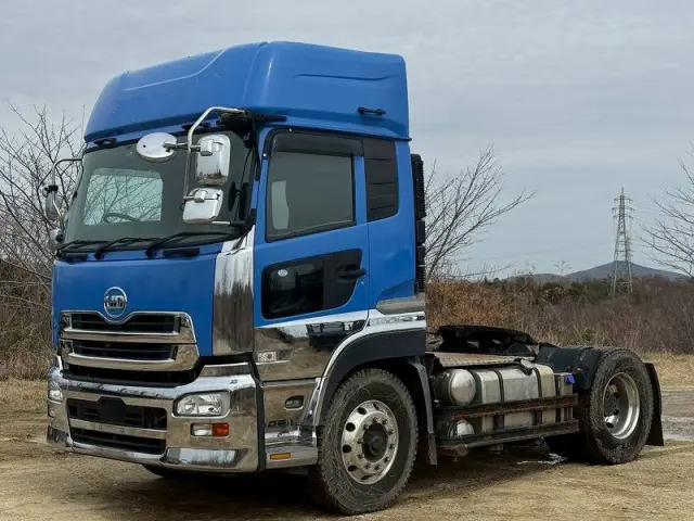 ＵＤ クオン QKG-GK6XABの写真1