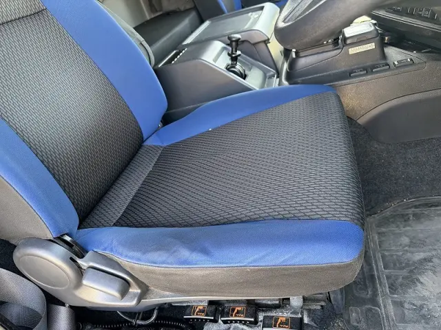 いすゞ ギガ 2PG-CYJ77Cの写真40