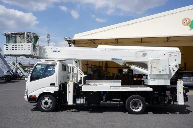 日野 デュトロ TKG-XZU650F(2WD)の写真3