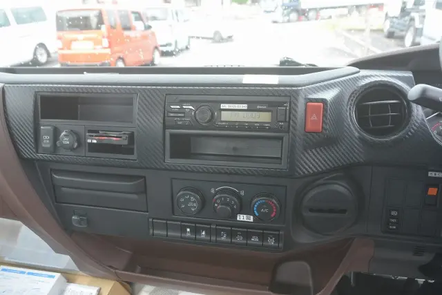 日野 レンジャー 2KG-FC2ABA(2WD)の写真30