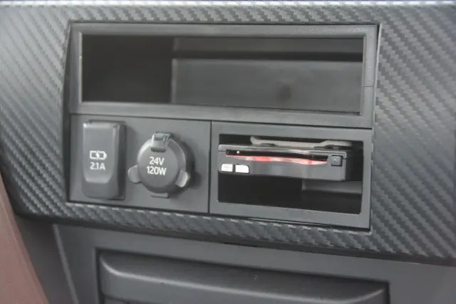 日野 レンジャー 2KG-FC2ABA(2WD)の写真31