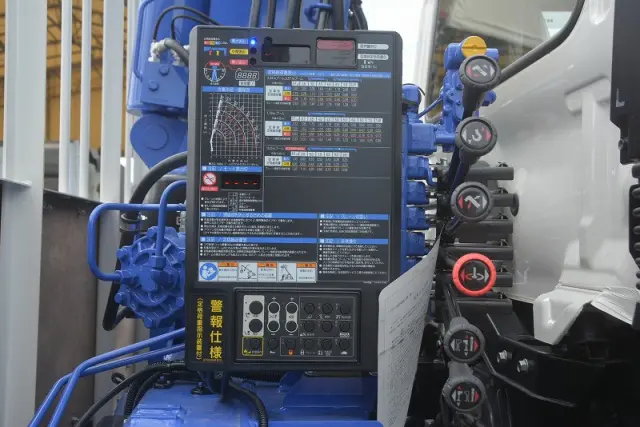 日野 レンジャー 2KG-FC2ABA(2WD)の写真25