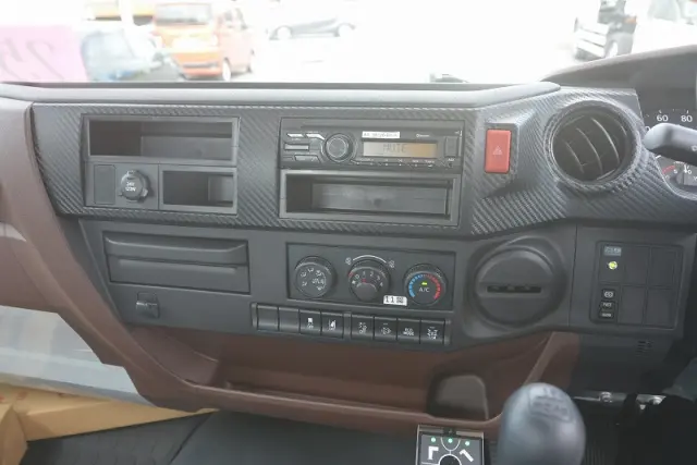 日野 レンジャー 2KG-FC2ABA(2WD)の写真31