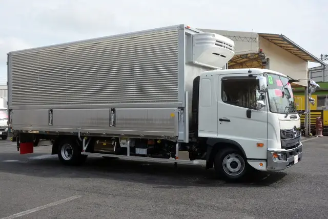 日野 レンジャー 2KG-FD2ABA(2WD)の写真6