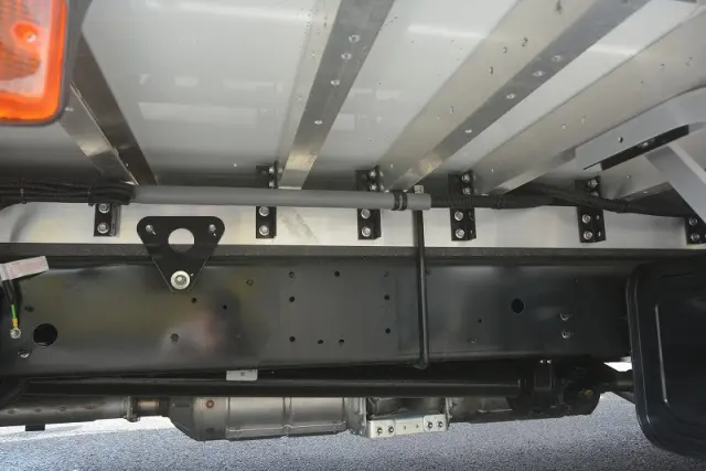 日野 レンジャー 2KG-FD2ABA(2WD)の写真13