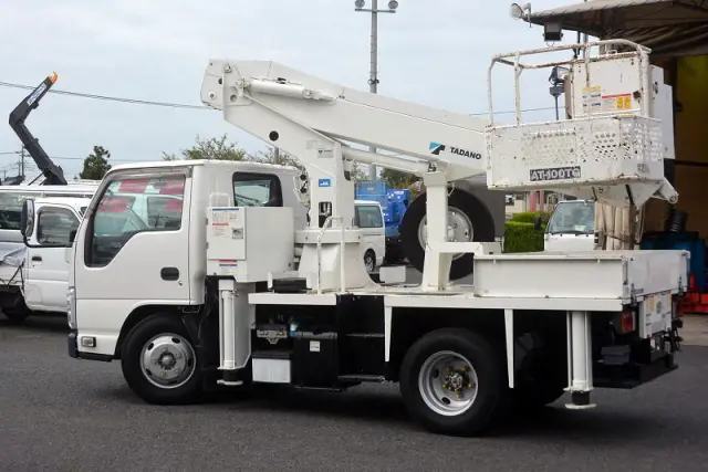 いすゞ エルフ TPG-NKR85AN(2WD)の写真7