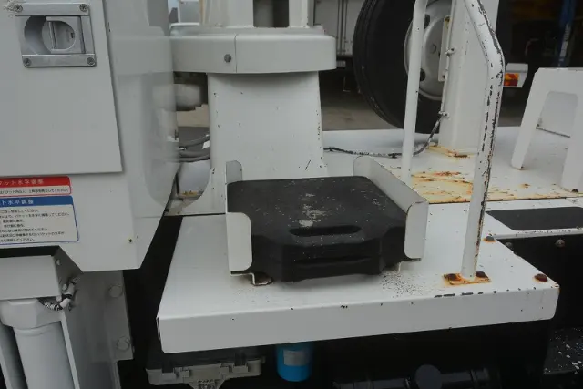 いすゞ エルフ TPG-NKR85AN(2WD)の写真16