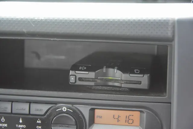 いすゞ エルフ TPG-NKR85AN(2WD)の写真35