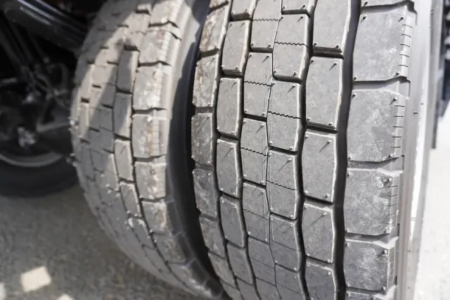 三菱 ファイター 2KG-FK62FZ(2WD)の写真11