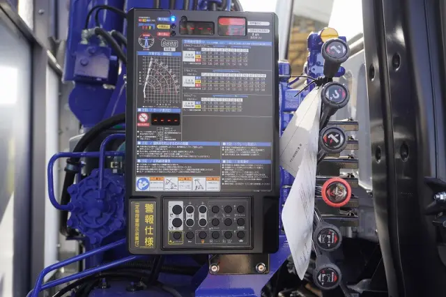 三菱 ファイター 2KG-FK62FZ(2WD)の写真31