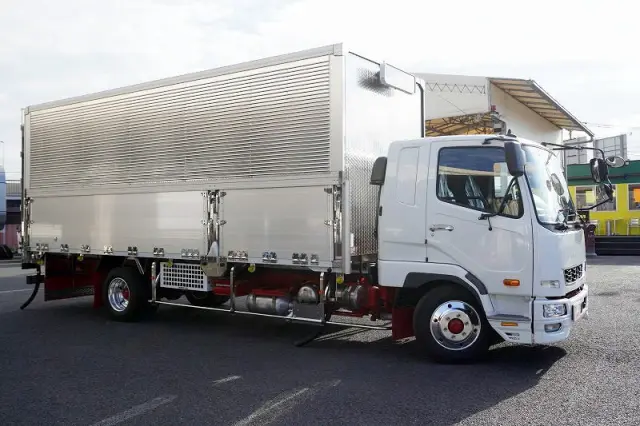 三菱 ファイター 2KG-FK62F(2WD)の写真6