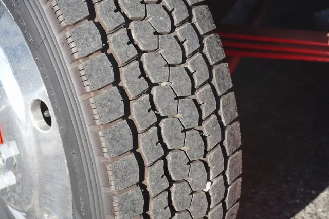 三菱 ファイター 2KG-FK62F(2WD)の写真10