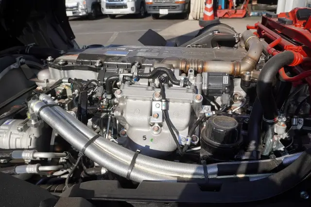 三菱 ファイター 2KG-FK62F(2WD)の写真15