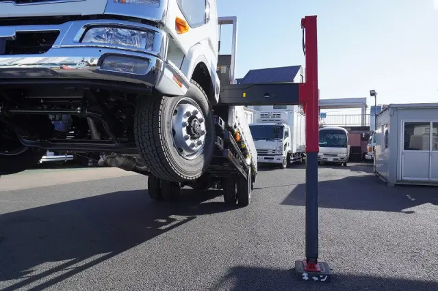 三菱 ファイター 2KG-FK62FZ(2WD)の写真14