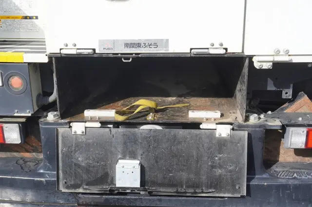 三菱 キャンター TPG-FEA50(2WD)の写真22