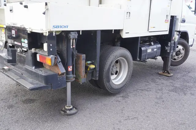 三菱 キャンター TPG-FEA50(2WD)の写真34