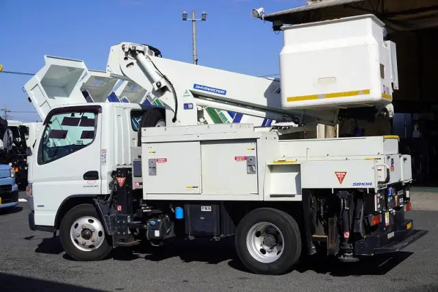 三菱 キャンター TPG-FEA50(2WD)の写真7