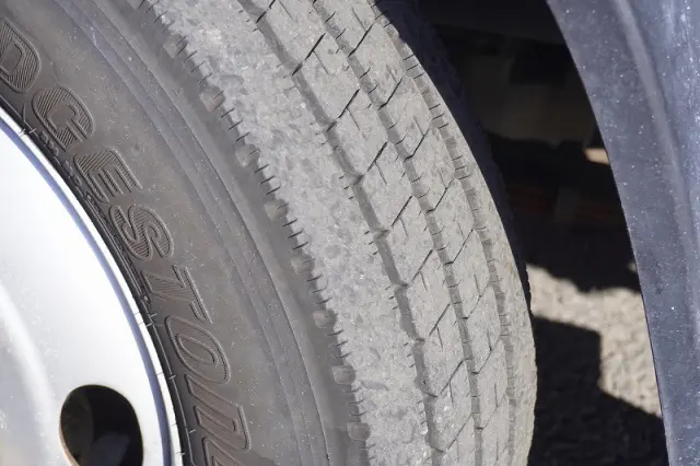 三菱 キャンター TPG-FEA50(2WD)の写真9