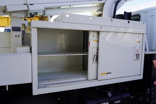 三菱 キャンター TPG-FEA50(2WD)の写真26