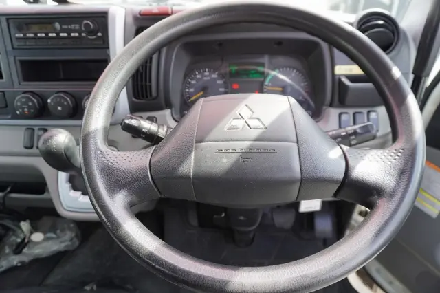 三菱 キャンター TPG-FEA50(2WD)の写真38