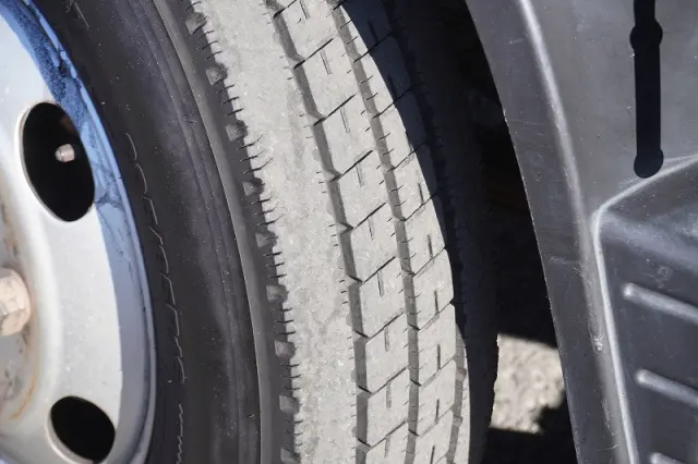 三菱 キャンター TPG-FEA50(2WD)の写真9