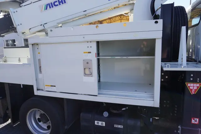 三菱 キャンター TPG-FEA50(2WD)の写真23