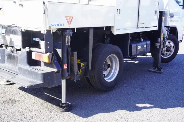 三菱 キャンター TPG-FEA50(2WD)の写真31