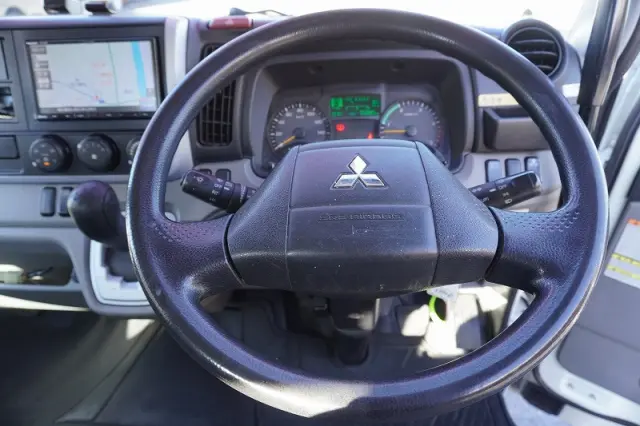 三菱 キャンター TPG-FEA50(2WD)の写真35