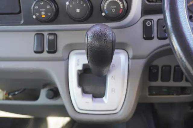 三菱 キャンター TPG-FEA50(2WD)の写真36