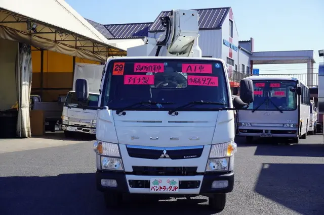 三菱 キャンター TPG-FEA50(2WD)の写真2