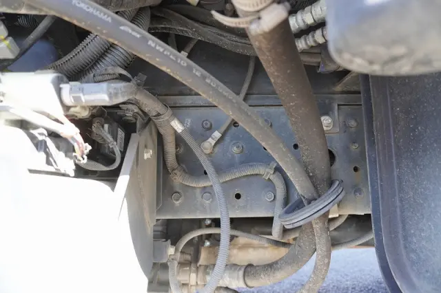 三菱 キャンター TPG-FEA50(2WD)の写真12