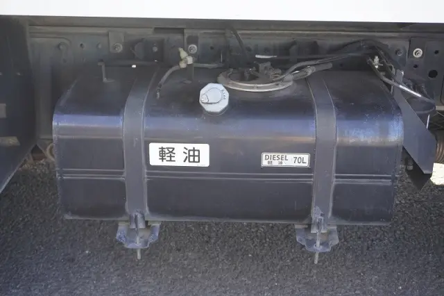 三菱 キャンター TPG-FEA50(2WD)の写真26