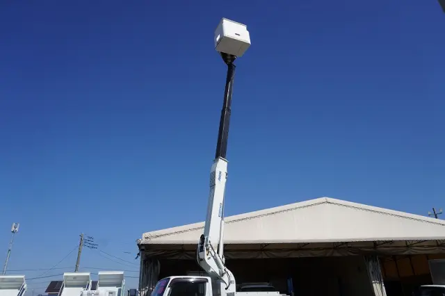 三菱 キャンター TPG-FEA50(2WD)の写真34