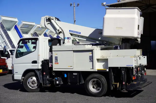 三菱 キャンター TPG-FEA50(2WD)の写真7