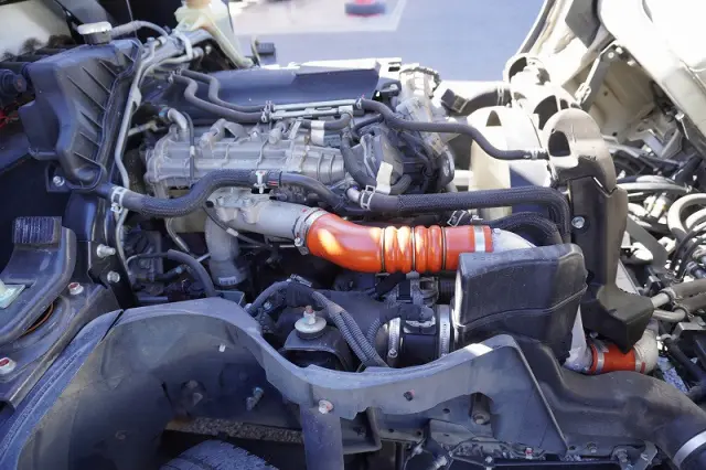 三菱 キャンター TPG-FEA50(2WD)の写真15