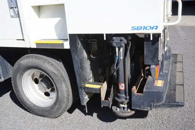 三菱 キャンター TPG-FEA50(2WD)の写真20