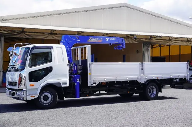 三菱 ファイター 2KG-FK62FZ(2WD)の写真1