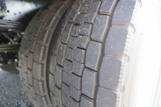 三菱 ファイター 2KG-FK62FZ(2WD)の写真10