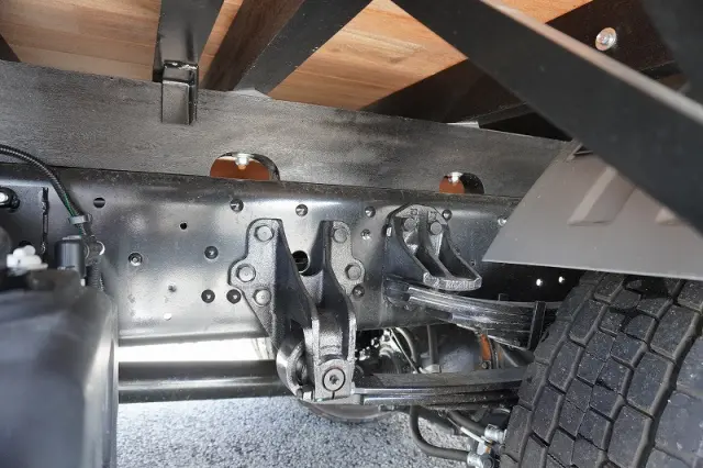 三菱 ファイター 2KG-FK62FZ(2WD)の写真11